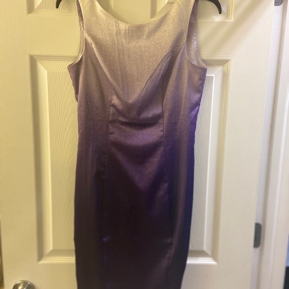 Venus- Ombré Purple Ombre dress size 4 - Picture 3 of 10